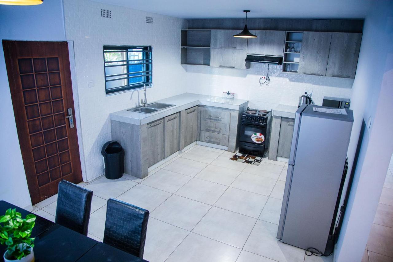 Blue Agave F2 Apartment Lusaka Exterior foto