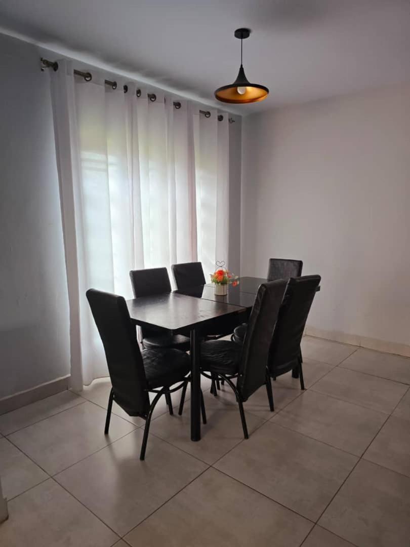 Blue Agave F2 Apartment Lusaka Exterior foto